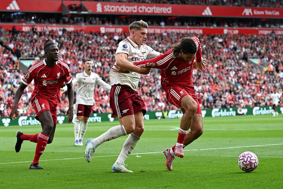 开云体育APP下载-阿森纳战平热刺，范戴克扑点救主英超