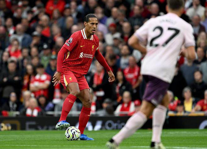 阿森纳战平热刺，范戴克扑点救主英超